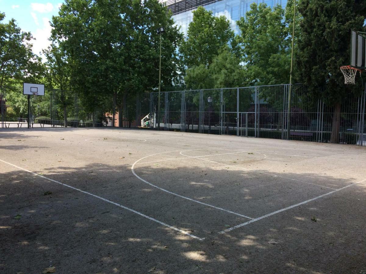 市中心尊贵豪华公寓 马德里 外观 照片
